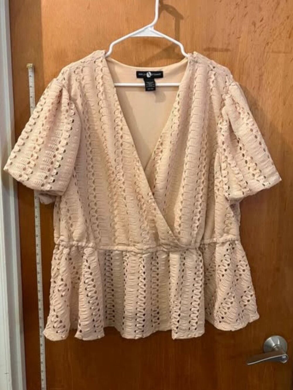 Size 26/28 - Ashley Stewart - Tan Short Sleeve Lacy Blouse